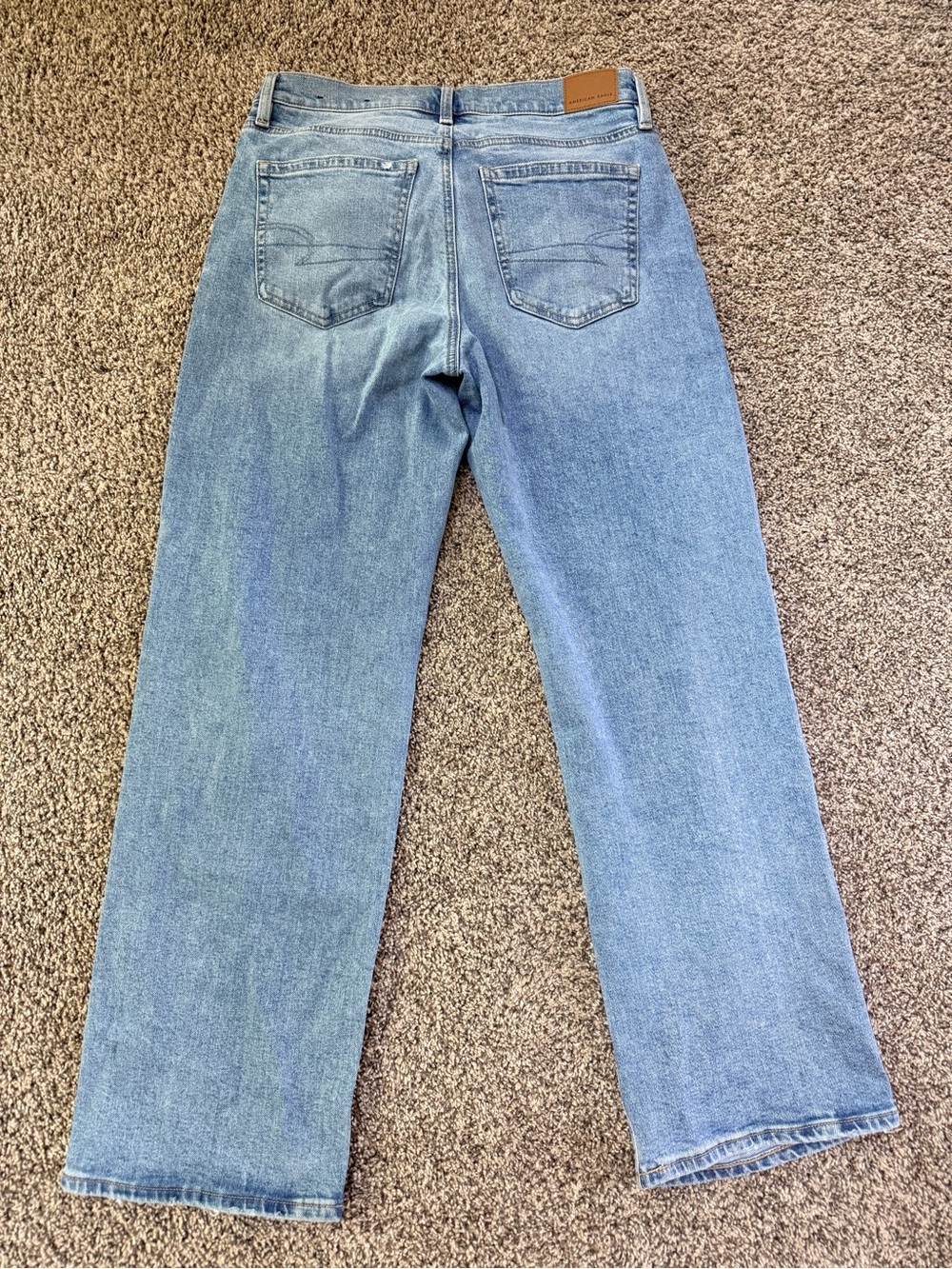American Eagle Light Blue Women’s Straight-Leg Jeans